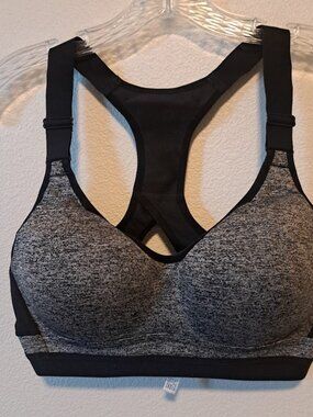 Victoria's Secret Sports Bra adjustable racerback straps black with grey  34D